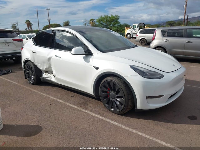 2022 TESLA MODEL Y 7SAYGDEF9NF462295 Photo 0