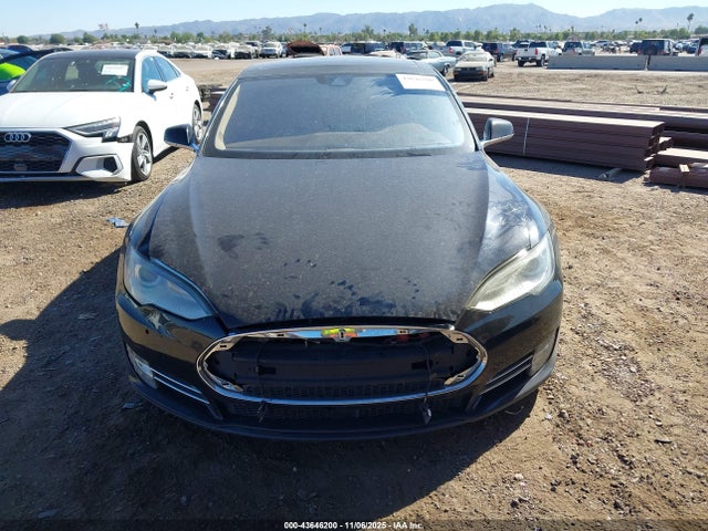 5YJSA1H43FF082531 Tesla Model S 85d/p85d