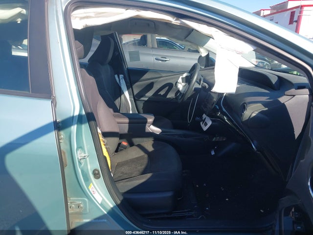 JTDKBRFU6G3015810 Toyota Prius Two