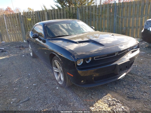 43646238 :رقم المزاد ، 2C3CDZBT1GH193637 vin ، 2016 Dodge Challenger R/t مزاد بيع