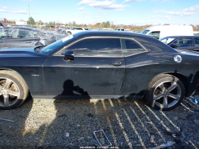 43646238 :رقم المزاد ، 2C3CDZBT1GH193637 vin ، 2016 Dodge Challenger R/t مزاد بيع