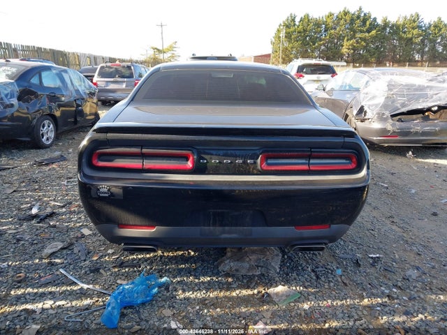 43646238 :رقم المزاد ، 2C3CDZBT1GH193637 vin ، 2016 Dodge Challenger R/t مزاد بيع