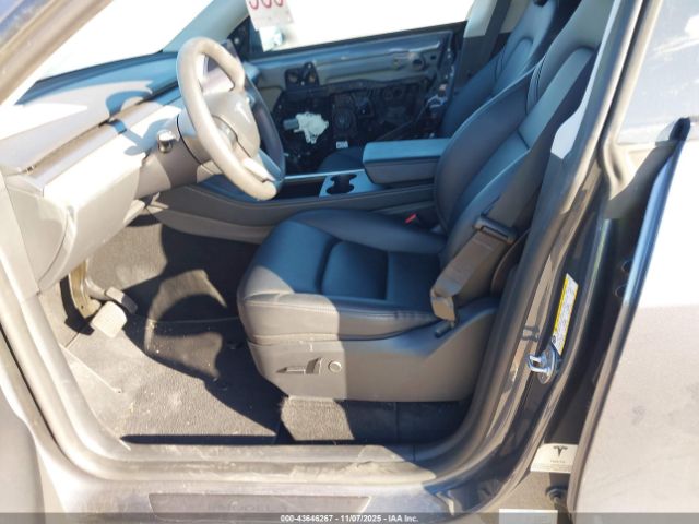 2023 TESLA MODEL Y 7SAYGDEEXPA117249 Photo 7