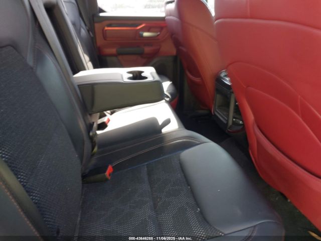2019 RAM 1500 1C6SRFET0KN831726 Photo 7