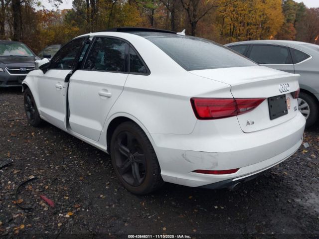 2018 AUDI A3 WAUB8GFF7J1016467 Photo 2