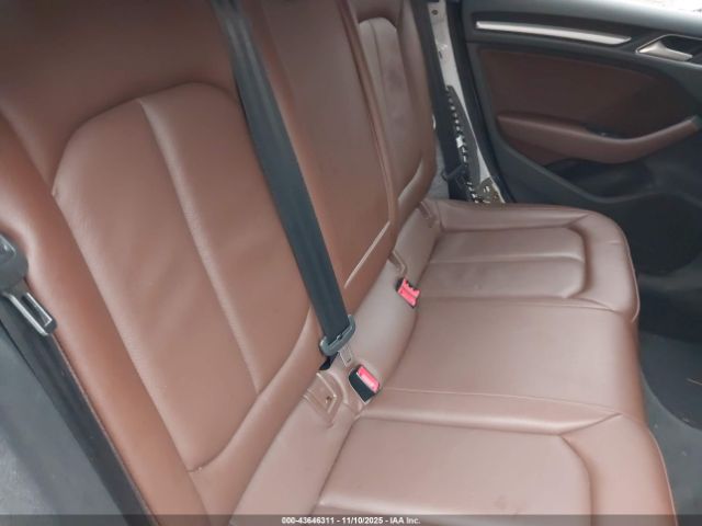 2018 AUDI A3 WAUB8GFF7J1016467 Photo 7