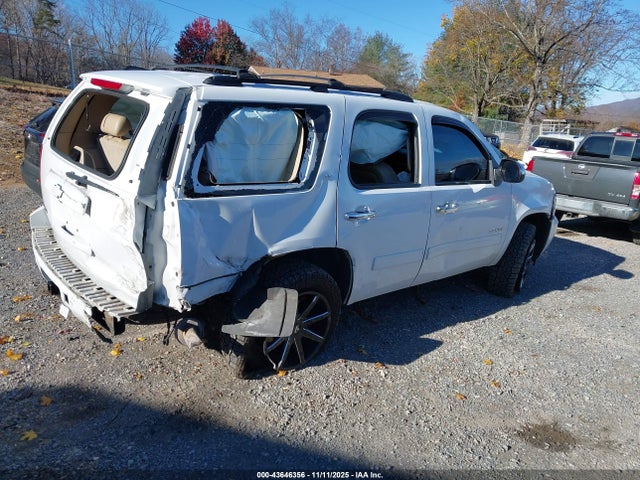 Продажа на аукционе авто 2013 Chevrolet Tahoe Lt, vin: 1GNSKBE00DR172903, номер лота: 43646356