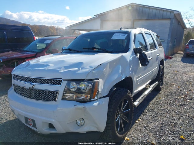 Продажа на аукционе авто 2013 Chevrolet Tahoe Lt, vin: 1GNSKBE00DR172903, номер лота: 43646356