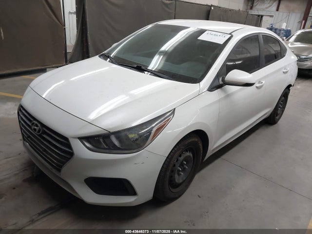 Hyundai ACCENT SE 2019 3KPC24A36KE069471 Image 2