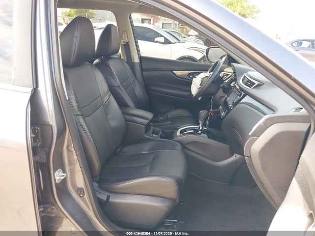 5N1AT2MTXGC878938 Nissan Rogue Sl