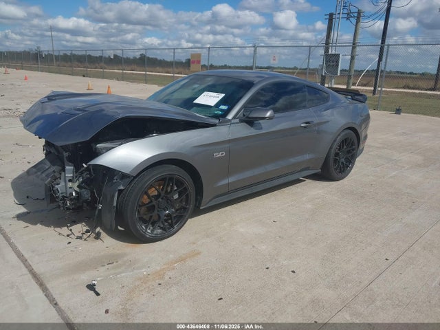 Ford Mustang Gt Premium Fastback 2022 1FA6P8CF8N5140463 Image 2