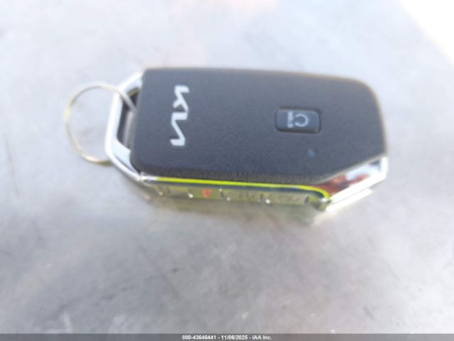 2022 KIA NIRO KNDCB3LC7N5518857 Photo 10