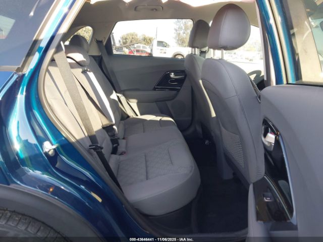 2022 KIA NIRO KNDCB3LC7N5518857 Photo 7