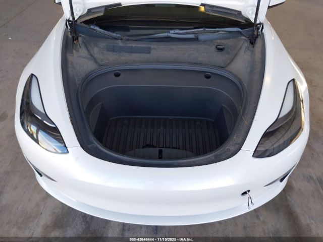2022 TESLA MODEL 3 5YJ3E1EB2NF136170 Photo 9