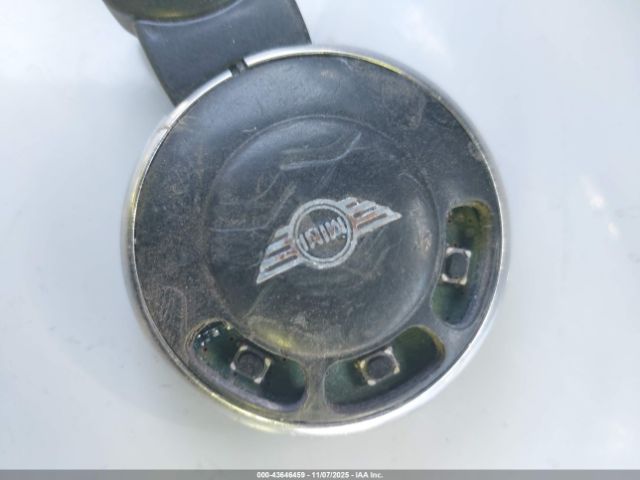 2011 MINI COOPER WMWSU3C57BTX96895 Photo 10