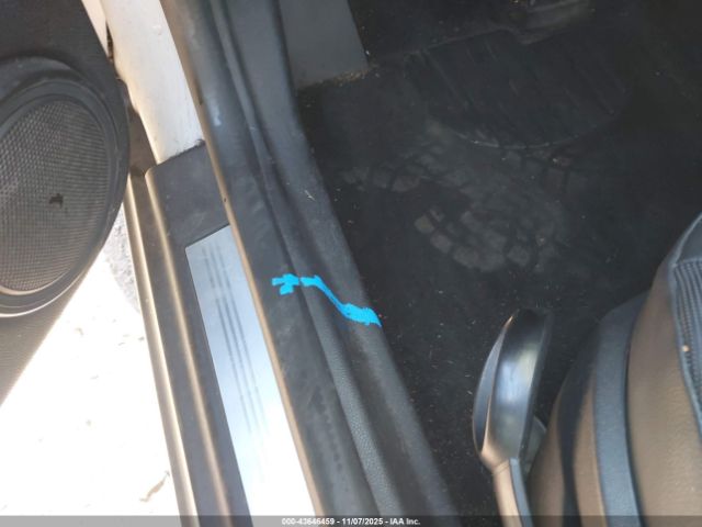 2011 MINI COOPER WMWSU3C57BTX96895 Photo 5