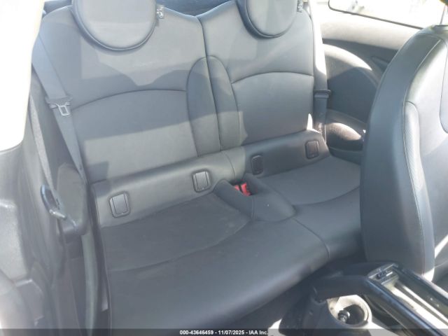 2011 MINI COOPER WMWSU3C57BTX96895 Photo 7