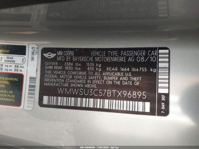 2011 MINI COOPER WMWSU3C57BTX96895 Photo 8