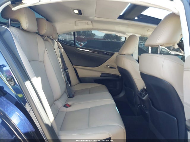58ADZ1B12MU104835 Lexus ES 350