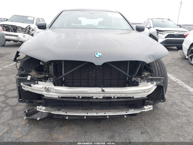 BMW 530 I 2023 WBA53BH00PCM96033 Image 18