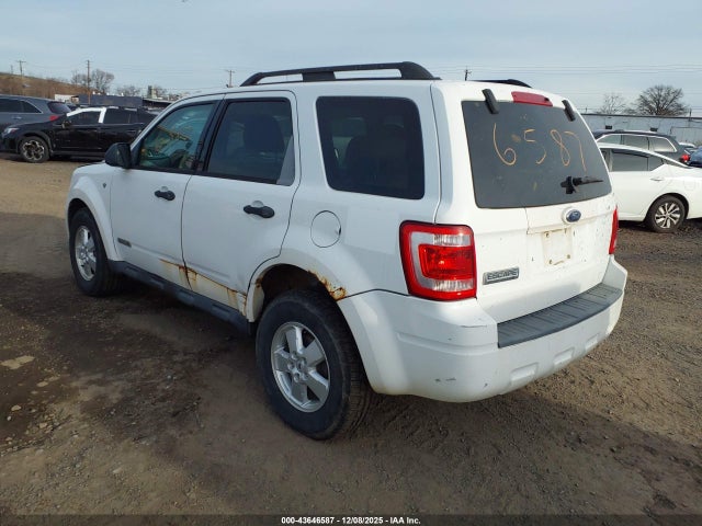 43646587 :رقم المزاد ، 1FMCU03118KC97443 vin ، 2008 Ford Escape Xlt مزاد بيع