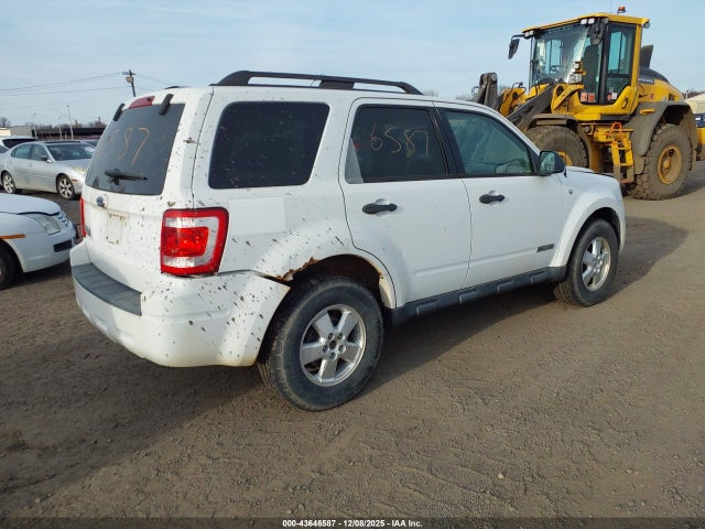 43646587 :رقم المزاد ، 1FMCU03118KC97443 vin ، 2008 Ford Escape Xlt مزاد بيع
