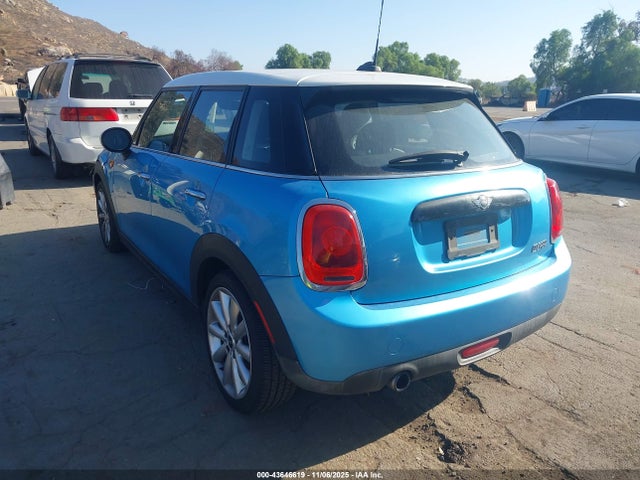 2017 MINI HARDTOP WMWXU1C36H2F78599 Photo 2