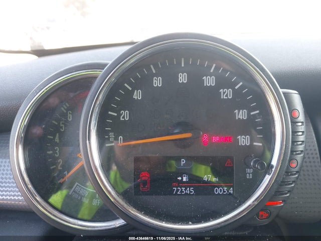 2017 MINI HARDTOP WMWXU1C36H2F78599 Photo 6