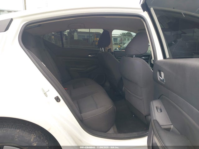 1N4BL4BW5LC251517 Nissan Altima S Intelligent Awd