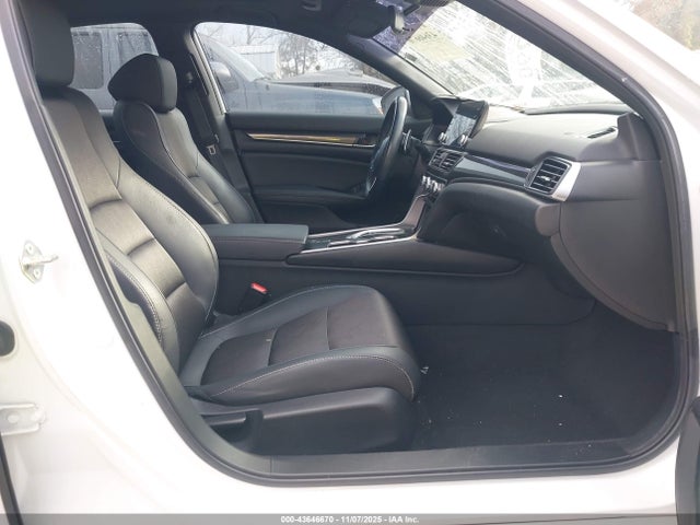 1HGCV2F35LA007084 Honda Accord Sport 2.0t