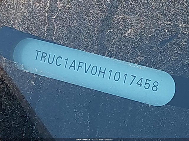 2017 AUDI TTS TRUC1AFV0H1017458 Photo 8