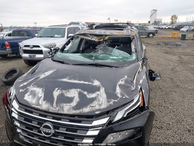JN8BT3DD1SW302853 Nissan Rogue Platinum Intelligent Awd