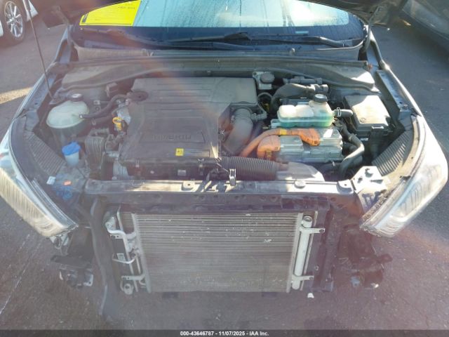 2019 HYUNDAI IONIQ HYBRID KMHC65LC1KU178943 Photo 9