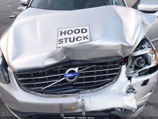 2017 VOLVO XC60 YV449MRU1H2114204 Photo 9