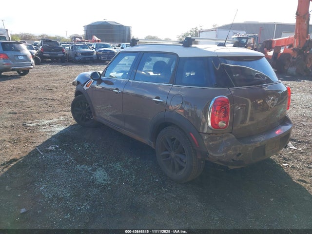 2012 MINI COOPER COUNTRYMAN WMWZB3C50CWM02061 Photo 2
