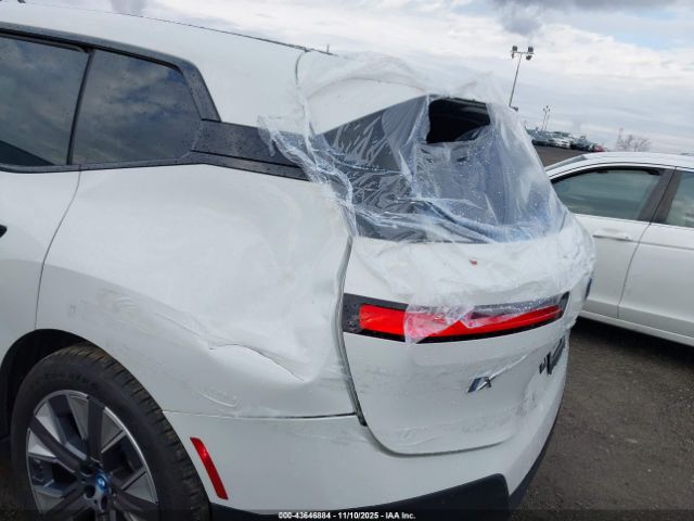 2024 BMW IX WB523CF09RCR04283 Photo 5