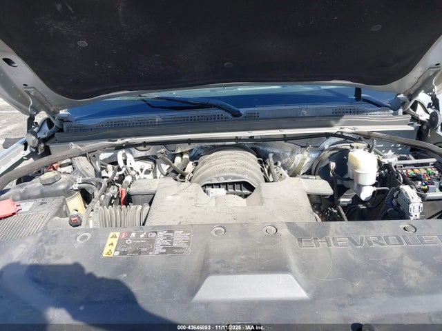 1GNSCHKC7JR130805 Chevrolet Suburban Lt