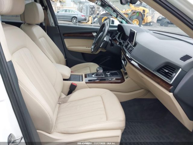 2019 AUDI Q5 WA1BNAFY1K2099880 Photo 4