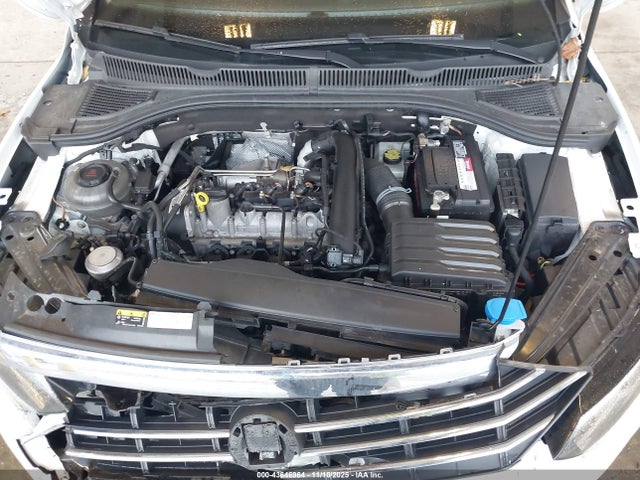 3VWCB7BU2KM249879 Volkswagen Jetta 1.4t R-line/1.4t S/1.4t Se
