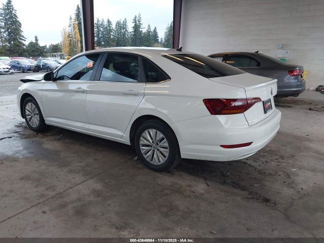 3VWCB7BU2KM249879 Volkswagen Jetta 1.4t R-line/1.4t S/1.4t Se