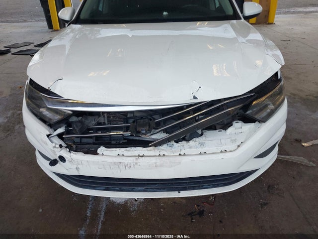 3VWCB7BU2KM249879 Volkswagen Jetta 1.4t R-line/1.4t S/1.4t Se