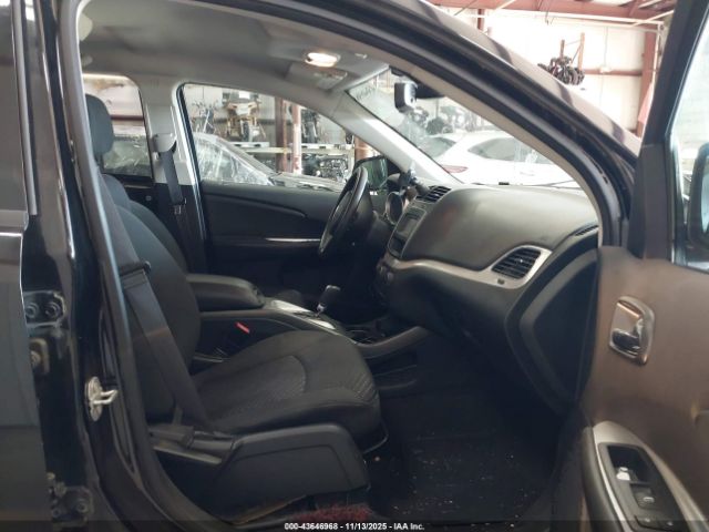 2019 DODGE JOURNEY 3C4PDCBB9KT757813 Photo 4