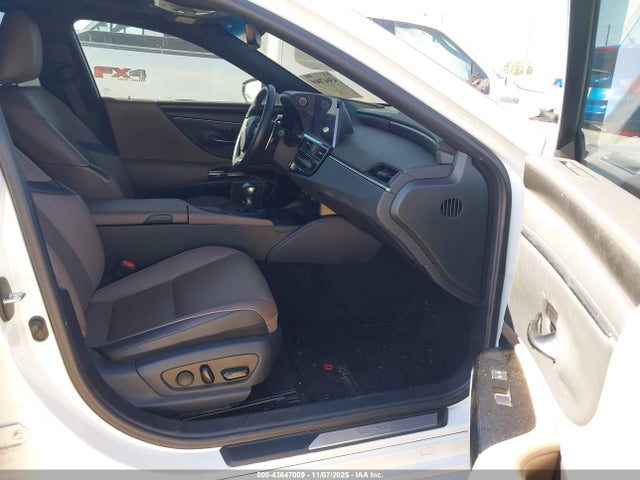 2022 LEXUS ES 300H 58ADA1C11NU025096 Photo 4