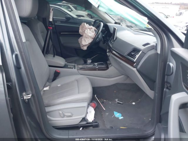 2019 AUDI Q5 WA1BNAFY1K2075370 Photo 4