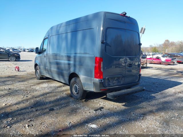 2019 MERCEDES-BENZ SPRINTER 2500 WD4PF0CD3KP068904 Photo 2