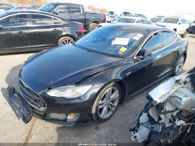 2015 TESLA MODEL S 5YJSA1H2XFF089815 Photo 1