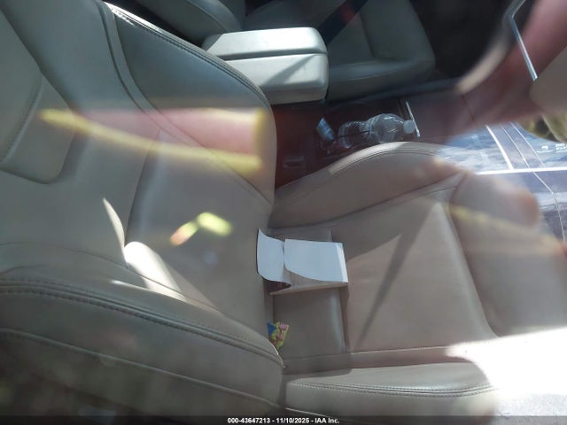 2015 TESLA MODEL S 5YJSA1H2XFF089815 Photo 4