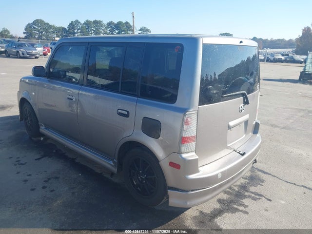 43647231 :رقم المزاد ، JTLKT324250204957 vin ، 2005 Scion Xb مزاد بيع