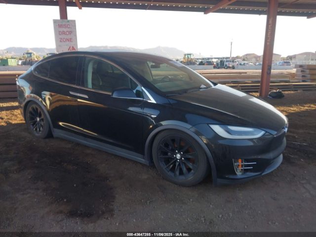 2016 TESLA MODEL X 5YJXCBE27GF027090