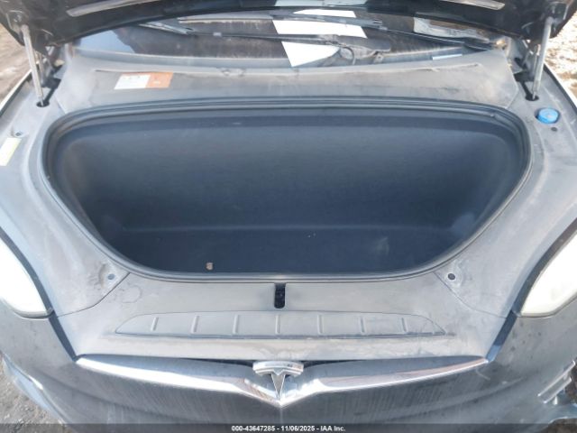 2016 TESLA MODEL X 5YJXCBE27GF027090 Photo 9